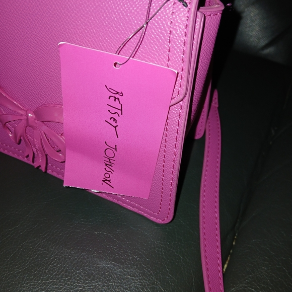 NWT Betsey Johnson Pink Xodarla Cute Bow Purse - Picture 4 of 9